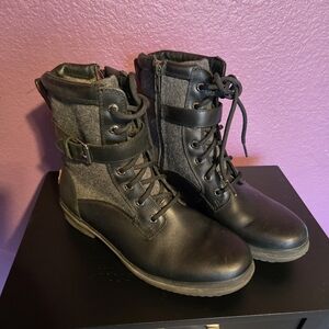 WOMENS 7.5 UGG BLACK GRAY LEATHER WOOL WATERPROOF LACED ZIP BUCKLE WINTER BOOTS